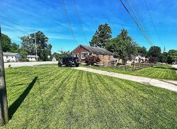  Beechmont Ave