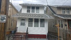  179th St