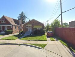  S Green St