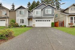  80th Ave E