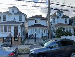  Lakewood Ave