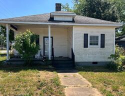 Walnut Ave