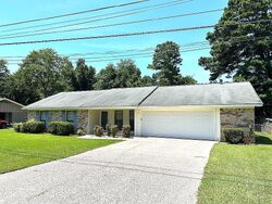  Camellia Dr