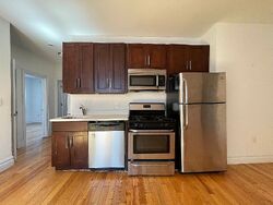  38th St Apt 10