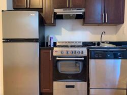  38th St Apt 2