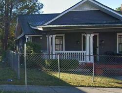  W 38th St