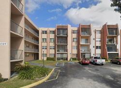  Kendale Lakes Cir 308