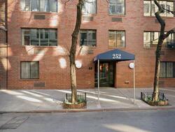  W 17th St Apt 5b