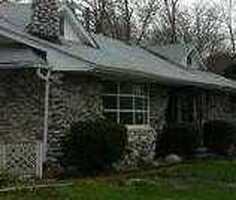  S Lyman Ave