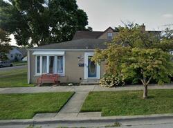  N Pontiac Ave
