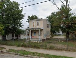  N 31st St