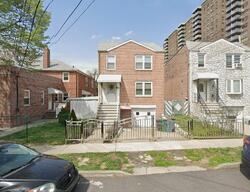  Roberts Ave