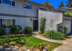  Knollwood Dr