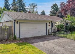  Ne 130th Ave