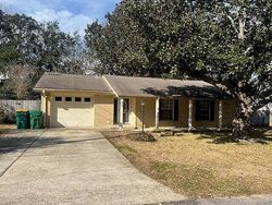  Berwick Cir