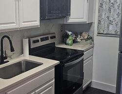  W 19th Ave Apt 209