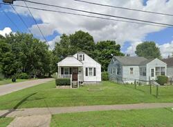  Phyllis Ave