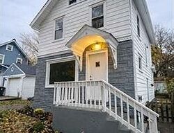 E Lowell Ave