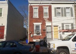  Mount Vernon St