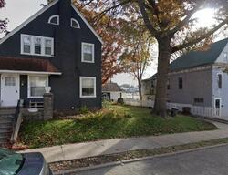  N 21st St