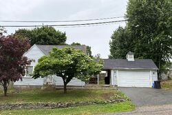  Edwards Rd