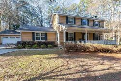  Valley Creek Cir
