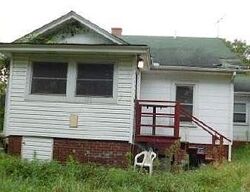  Andrews St