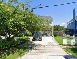  Lowell St