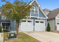  Spruce Hollow Cir