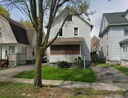  Roycroft Dr