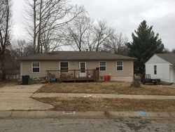  E Arrowhead Dr