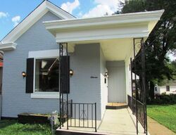  Catalpa St