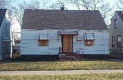  S May St