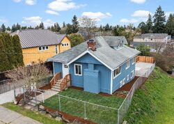  39th Ave S