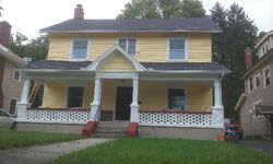  Amherst Pl
