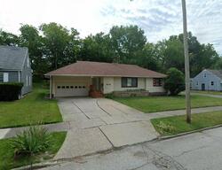  Oakwood Ave