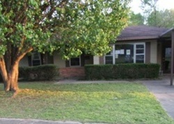  Helena St