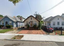  244th St
