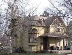  W Nora Ave