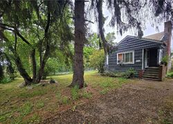  S 208th St