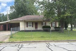  S Mckinley Ave