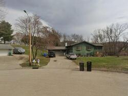  Edgeview Dr