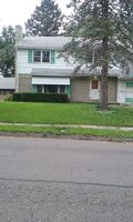  E Thurston St