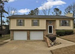  Eastview Cir