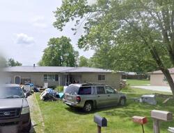  E Hazelwood Dr N