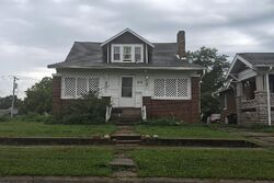  W Coates St