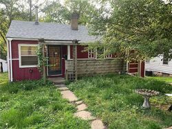  S Brookside Ave