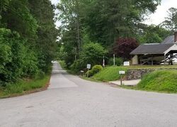  Borden Rd
