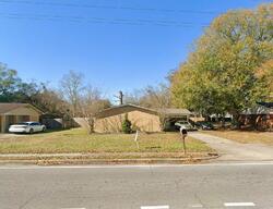  Old Mobile Ave