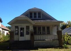  N 32nd St